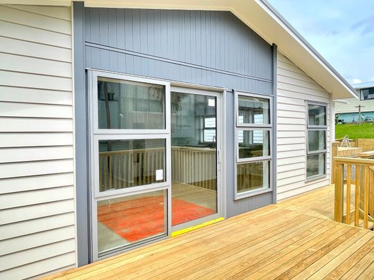 2D Robinson Street - Photo 1