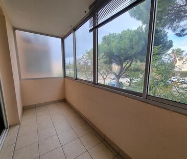 Location Appartement 2 pièces 45m² - Photo 3