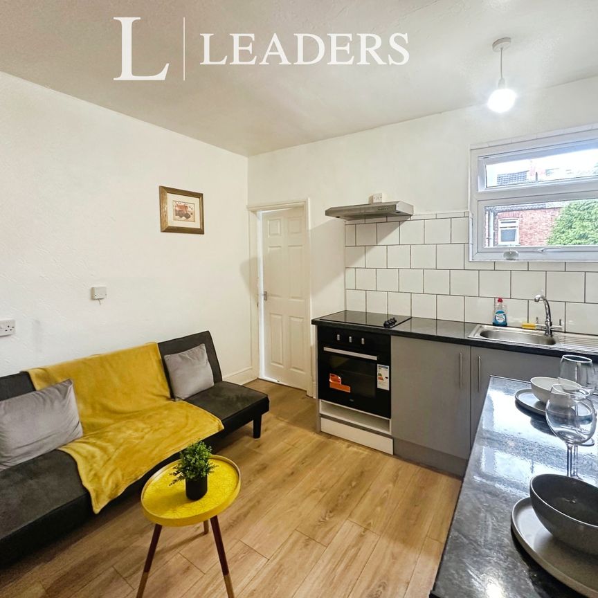 apartment to rent Latimer Street, Leicester, LE3 - Photo 1