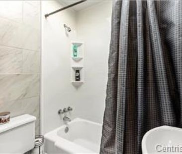 12178 Rue Joseph-Casavant - Photo 1