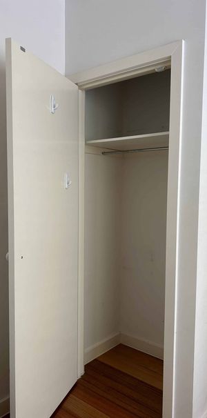 Single Room - Photo 2