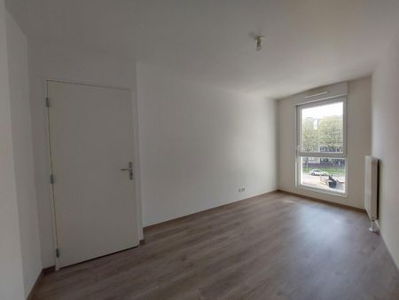 location Appartement T3 DE 58.91m² À ROUEN - Photo 3