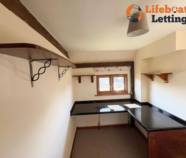 4 bedroom end of terrace house to rent - Photo 6