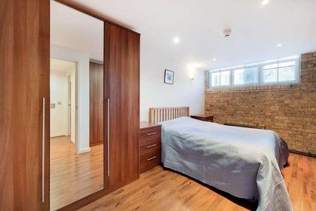 Building, Woolwich Riverside, SE18 - Photo 2