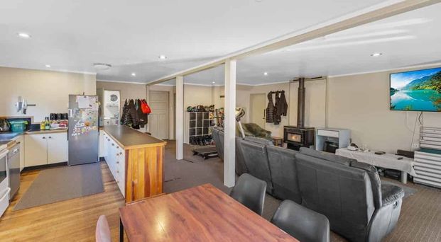 3 Bedroom Rental in Ohakune - Photo 1