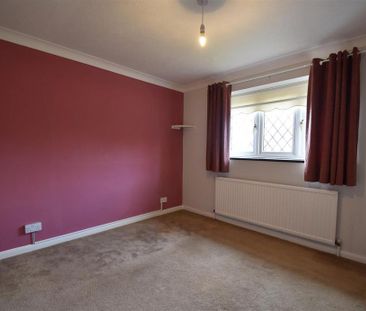4 bedroom detached house to rent - Photo 4