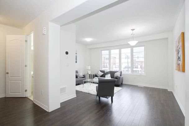 For Lease - 39 Fusilier Drive, Toronto, Ontario - Photo 1