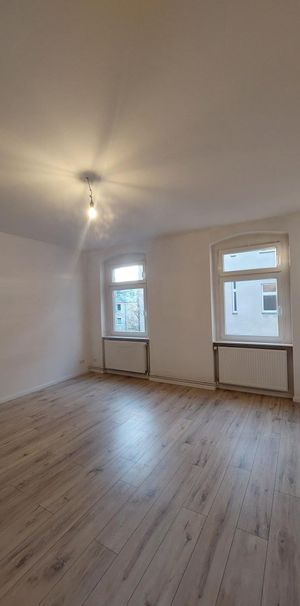 Singles aufgepasst: Schicke 1-Zimmer-Wohnung in ruhiger lage zu vermieten! - Photo 1