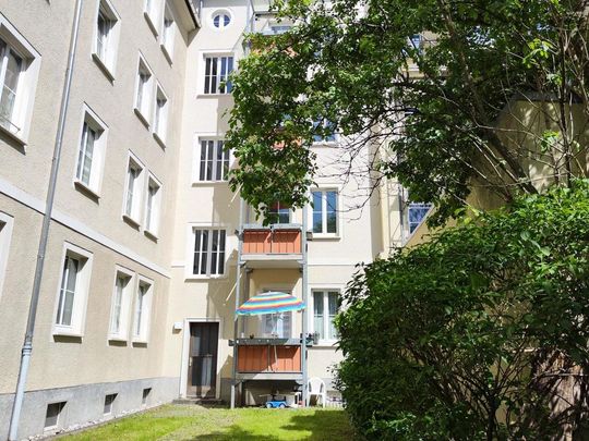 Großzügige 2-Raum-Wohnung mit Balkon - Foto 1