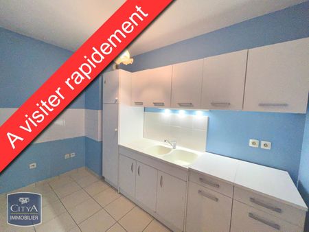 Location Appartement 3 pièces 56m² BOURG EN BRESSE 01000 - Photo 2