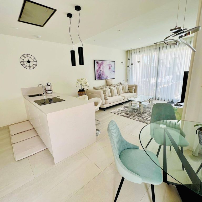 Luxury 3 room Detached House for rent in Finestrat, Valencia - Photo 1