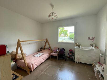 Location Maison 4 pièces 94m² ETOILE SUR RHONE 26800 - Photo 3