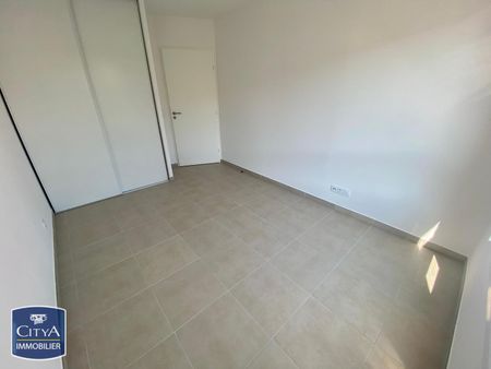 Location Appartement 2 pièces 37m² HYERES 83400 - Photo 3