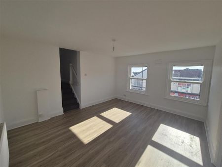2 bedroom house to rent - Photo 2