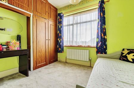 Leysdown Road, Mottingham, SE9 - Photo 3