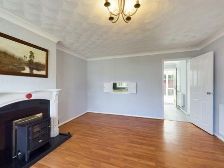 3 bedroom semi-detached house to rent - Photo 2