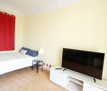 Carrer d'Aribau, Barcelona, Catalonia 08036 - Photo 5