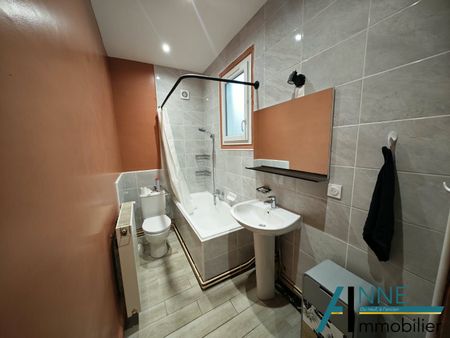 Location Appartement 3 pièces 59m² CHALON SUR SAONE 71100 - Photo 5