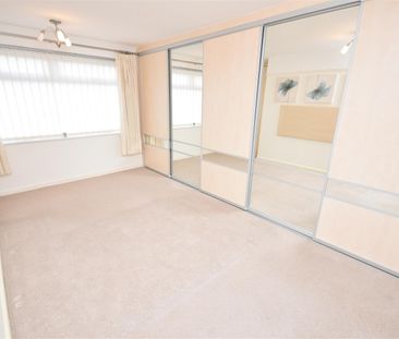 Oxford Drive, Thornton Hough - Photo 6