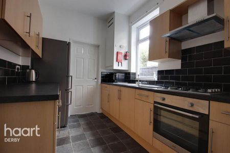 1 bedroom terraced house to rent - Photo 5