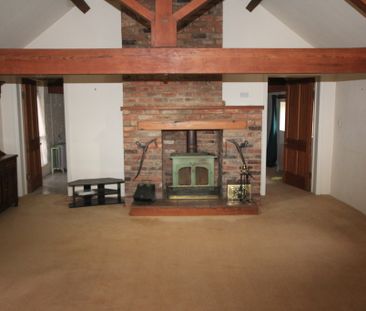1 Bedroom , Chester - Photo 6