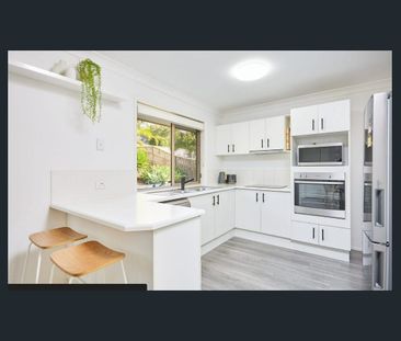 47 Montezuma Drive, Burleigh Waters, Qld 4220 - Photo 5