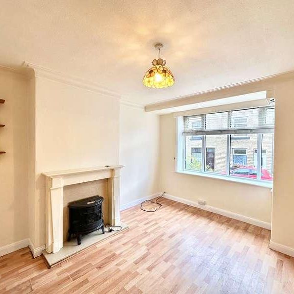 Harley Street Todmorden, OL14 - Photo 1