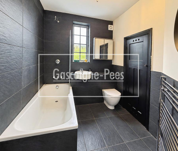 3 bedroom flat to rent - Photo 6