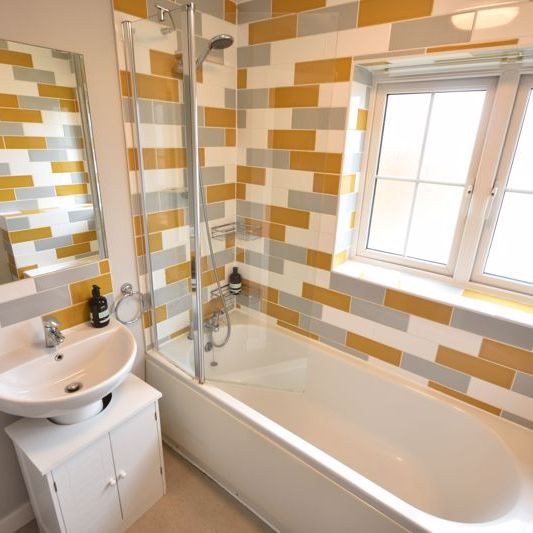 Hawkins Road Pinhoe, Exeter - Photo 1