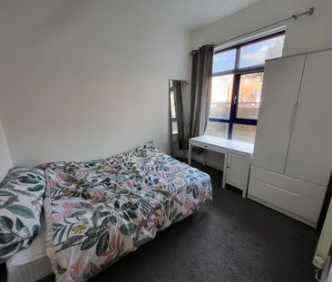 3 bedroom townhouse to rent - Photo 6