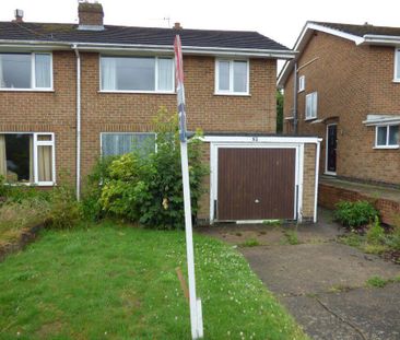 3 bedroom semi-detached house to rent - Photo 2