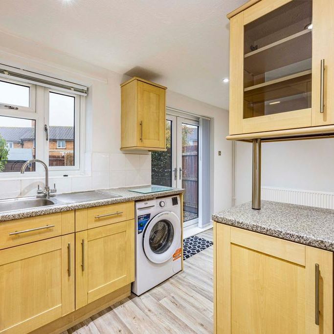 2 bedroom terraced house to rent - Photo 1