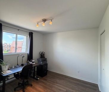 562 Rue Laurendeau, app.8, J6A 7H3, Repentigny - Photo 4