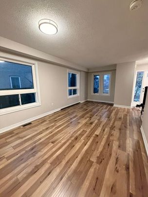 For Lease - 10 Bramacre Court, Brampton, Ontario - Photo 1