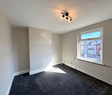 1 bedroom semi-detached house to rent - Photo 5
