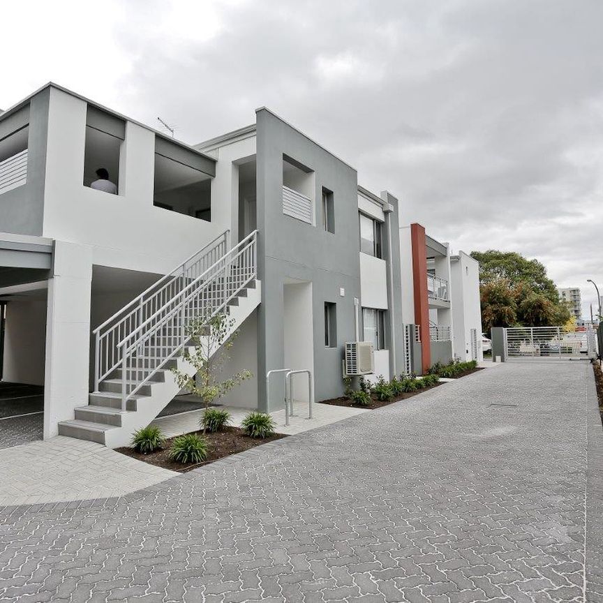 2/5 Salisbury Road, - Photo 1