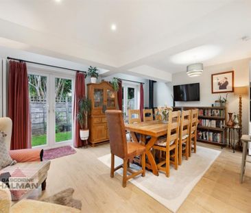 4 Bedroom Detached To Let - Photo 4