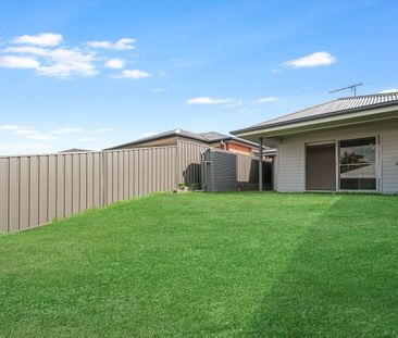 BRAND NEW DUAL KEY HOME AVAILABLE NOW - Photo 3