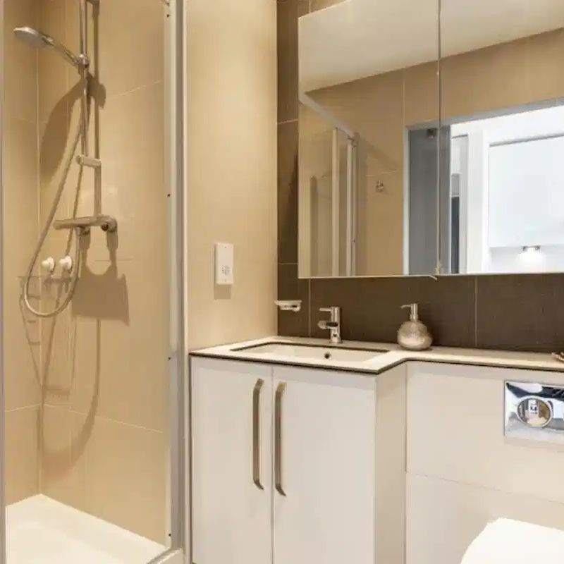 Platinum Studio - Photo 1