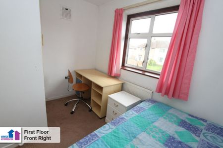 4 Bed Student Accommodation - Photo 4