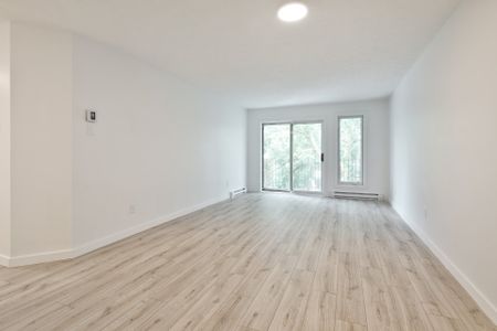 Appartement - 301-460 Ch. De La Rabastalière O. - Photo 2