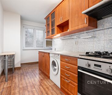 Pronájem bytu 2+1 58 m² - Fotografie 4