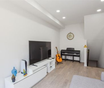 For Lease - 30 Times Square Boulevard Unit# 130, Hamilton, Ontario - Photo 4