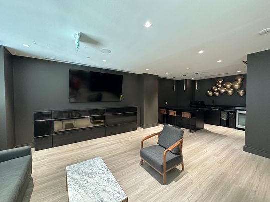 For Lease - 25 Holly Street Unit# 602, Toronto, Ontario - Photo 1