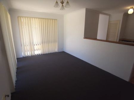 “Perfect family home” - Photo 2