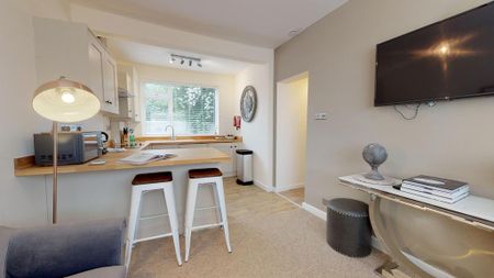 1 bedroom flat to rent - Photo 2