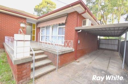 Three Bedroom Family Home - Quiet Neighbourhood - Photo 5