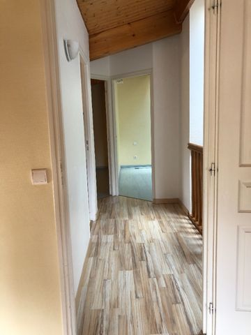 LOCATION : maison T4 (94 m²) à BRANNE - Photo 4