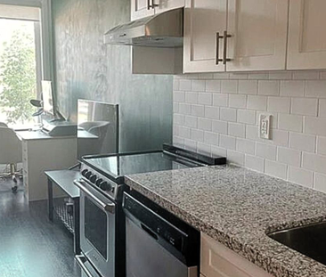 For Lease - 1758 Lawrence Avenue Unit# Unit#2, Toronto, Ontario - Photo 6