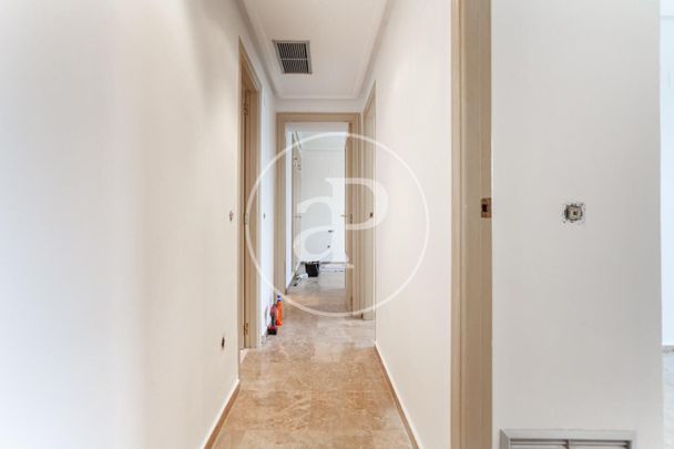 Flat for rent with Terrace in Ciutat de les Arts i de les Ciencies (Valencia) - Photo 1